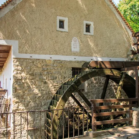 Lägenhet 1 Orvenyes